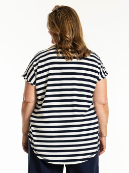 GITTE - Plus Size T-shirt vanaf Gozzip