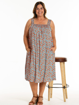 KARLINA - Plus Size Jurk vanaf Gozzip