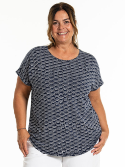 GITTE - Plus Size T-shirt vanaf Gozzip