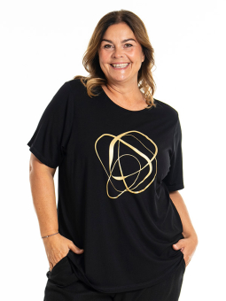 BIRKA - Plus Size T-shirt vanaf Gozzip