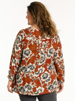 IBEN - Plus Size Blouse vanaf Gozzip
