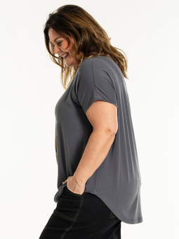 GITTE - Plus Size T-shirt vanaf Gozzip