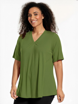 SLYKKE - Plus Size T-shirt vanaf Studio