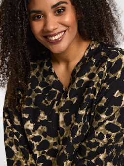 SEMMY - Plus Size Blouse vanaf Studio