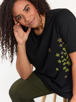 SBELLA - Plus Size T-shirt vanaf Studio