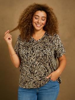ZH-SYLVA - Plus Size T-shirt vanaf Zhenzi