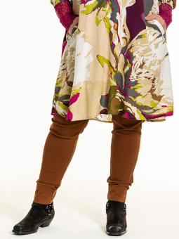 CLARA - Plus Size Broek vanaf Gozzip
