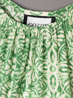 BEATA - Plus Size Top vanaf Gozzip