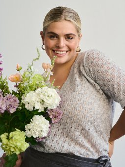 KCLOURA - Plus Size Sweater vanaf Kaffe Curve