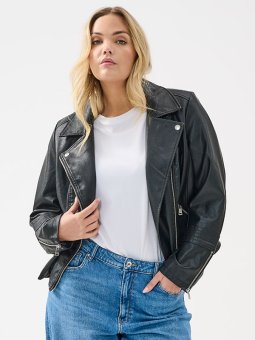 CAREMMY - Plus Size Jas vanaf Only Carmakoma