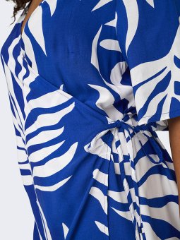 CARHELEN - Plus Size Jurk vanaf Only Carmakoma