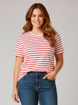 CARNEW - Plus Size T-shirt vanaf Only Carmakoma