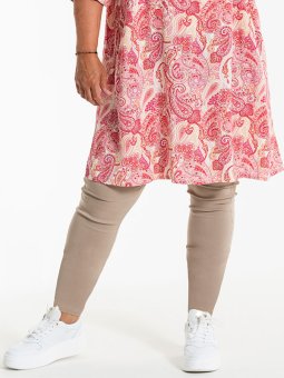 CLARA - Plus Size Broek vanaf Gozzip