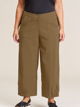 CLARA - Plus Size Broek vanaf Gozzip