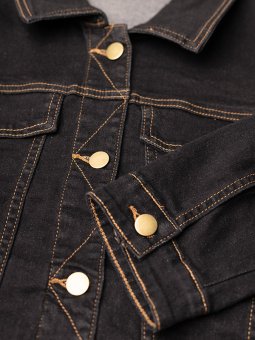 MAYA - Plus Size Jas vanaf Gozzip