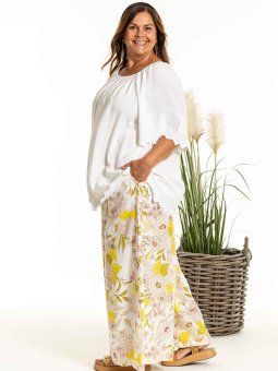 BERETHE - Plus Size Broek vanaf Gozzip