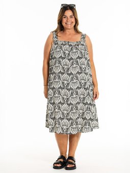 KARLINA - Plus Size Jurk vanaf Gozzip