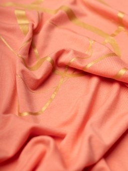 BIRKA - Plus Size T-shirt vanaf Gozzip