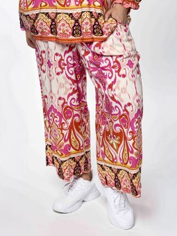 GKARINA - Plus Size Broek vanaf Gozzip