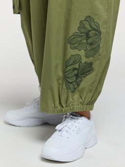 GKAYLA - Plus Size Broek vanaf Gozzip