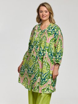 GJOHANNE - Plus Size Tunic vanaf Gozzip