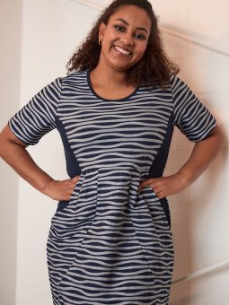 BIANCO SIA - Plus Size Jurk vanaf Pont Neuf