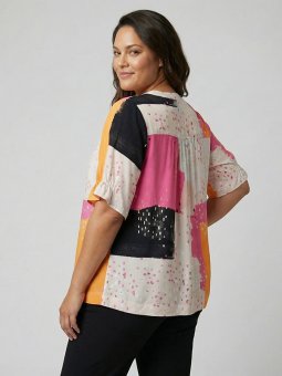 SISAN - Plus Size Blouse vanaf Pont Neuf