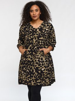 SBIRGITTE - Plus Size Jurk vanaf Studio