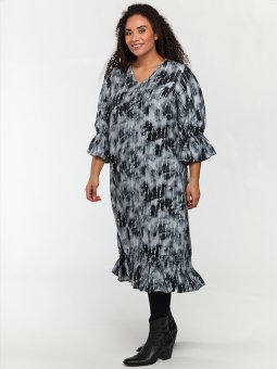 SCLARA - Plus Size Jurk vanaf Studio