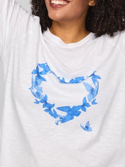 SBELLA - Plus Size T-shirt vanaf Studio