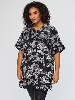 SKIRA - Plus Size Tunic vanaf Studio