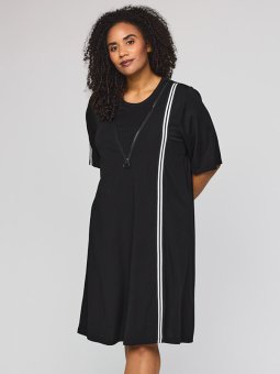 SFENJA - Plus Size Jurk vanaf Studio