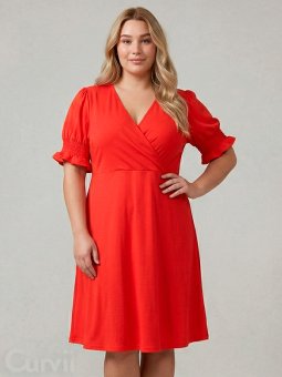 SBEATRICE - Plus Size Jurk vanaf Studio