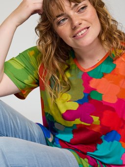 SBONNA - Plus Size T-shirt vanaf Studio