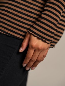 RIB TOP - Plus Size Blouse vanaf Sandgaard