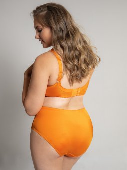Plus Size Slip vanaf Plaisir