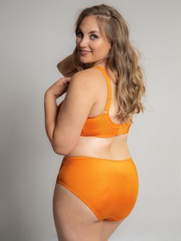 Plus Size Slip vanaf Plaisir