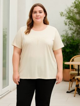BIRKA - Plus Size T-shirt vanaf Gozzip