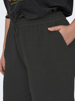 CARTHYRA - Plus Size Shorts vanaf Only Carmakoma