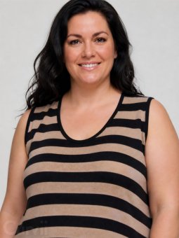 SDOLLY - Plus Size Jurk vanaf Studio